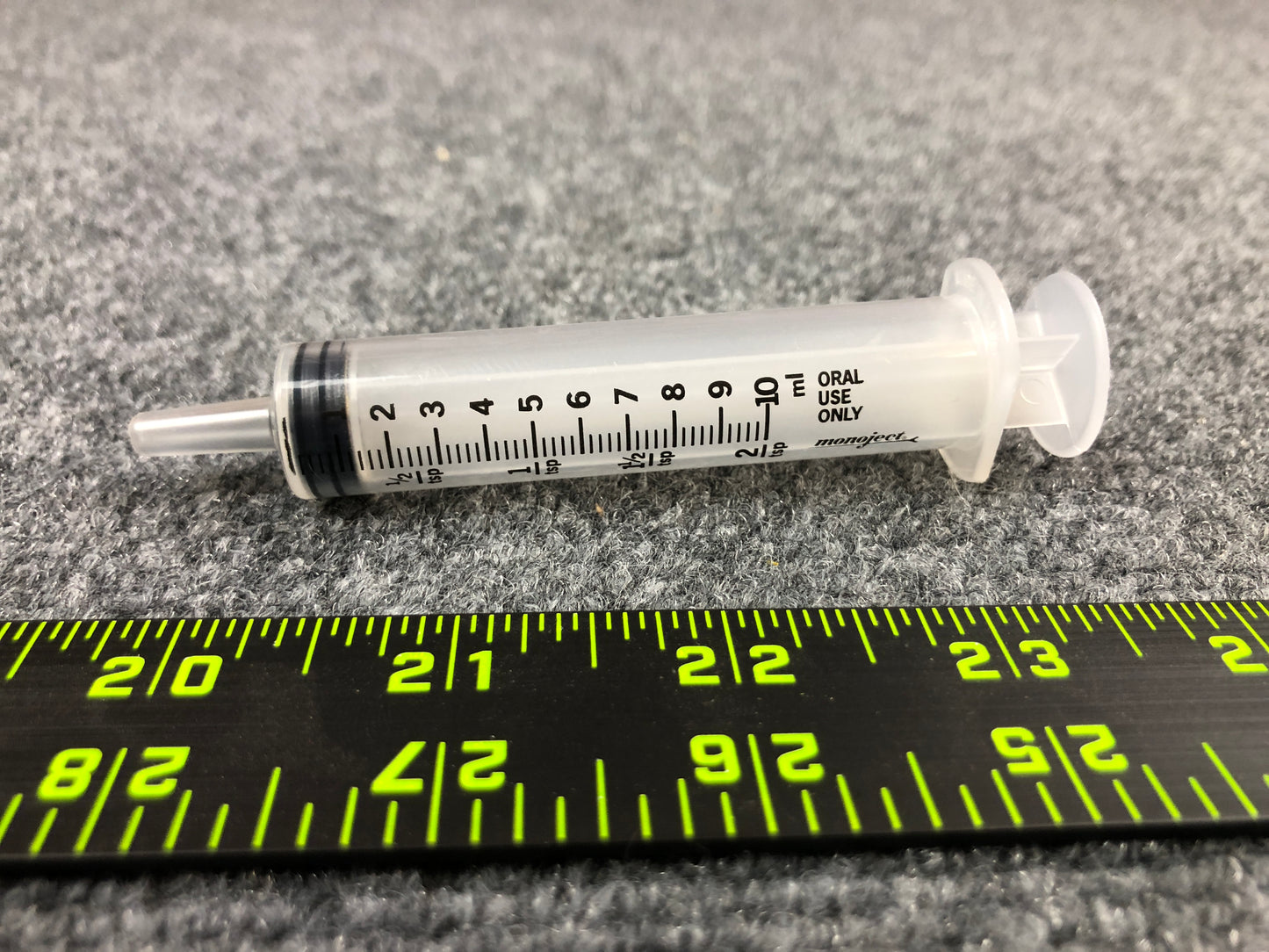 6205 Hand Feeding Syringe - 10 ml