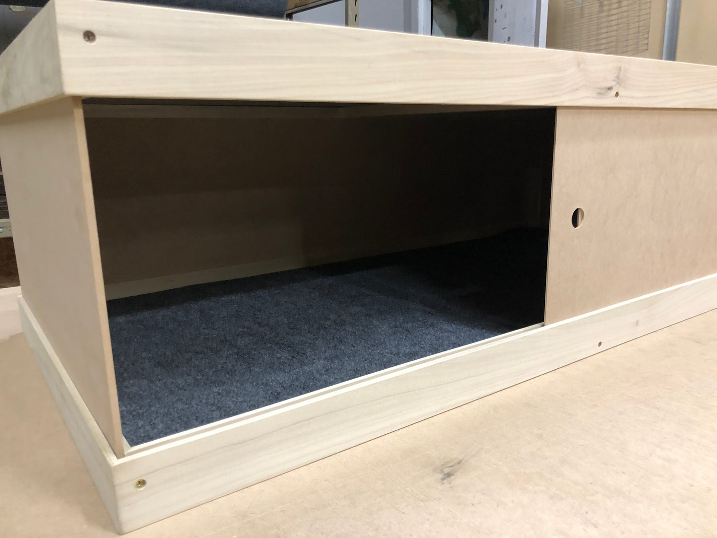 2004 Bunny Abode Short Base Cabinet
