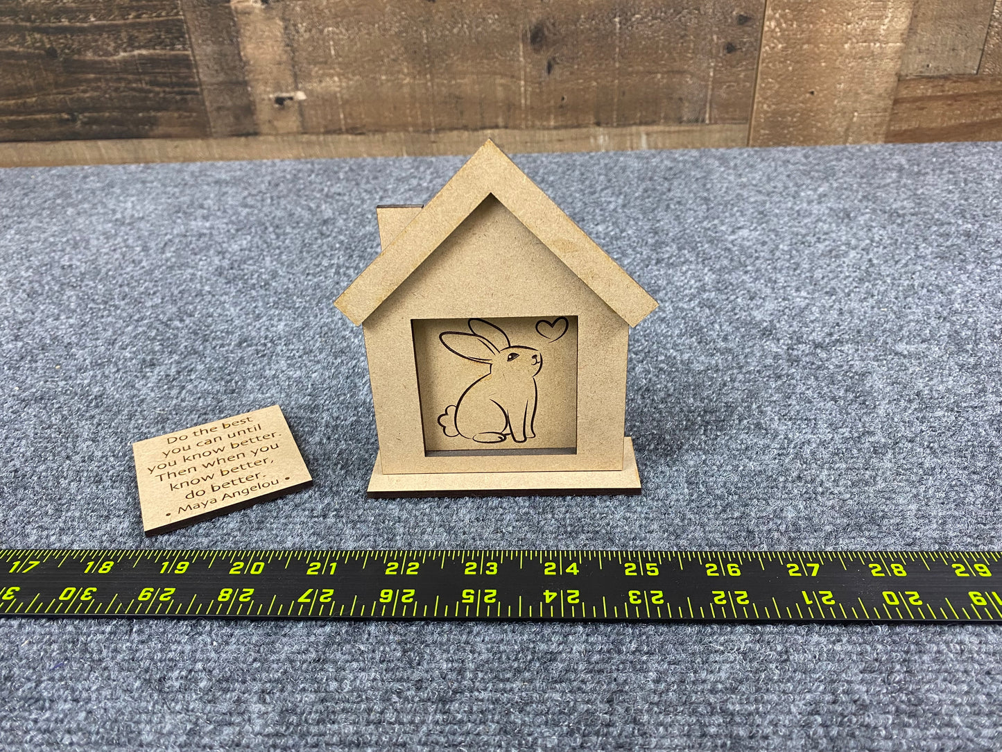 8100 Bunny House Shelf Sitters