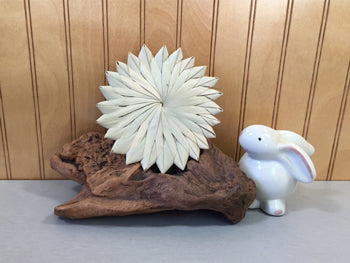 4125 Woven Palm Leaf - Flower